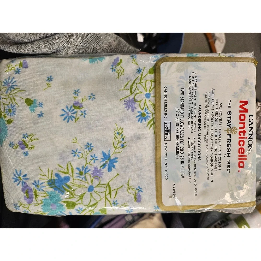 Vintage Cannon Monticello Floral Pillowcases Set of 2 Blue Green White New USA